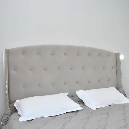 Wide 236 Apartment